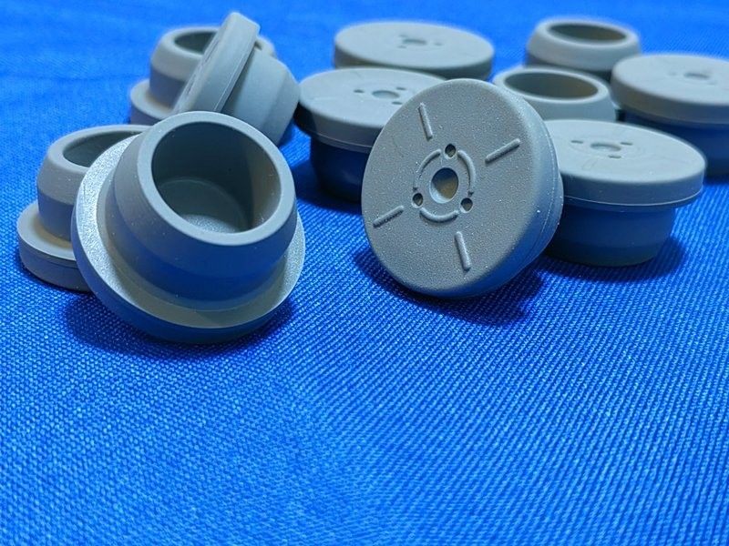 13 mm 20 mm 32 mm Uso Médico Azul Cinza Liofilização Butilo Borracha rolhas para frasco de vidro Garrafa de perfusão de vidro