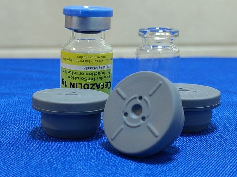 13 mm 20 mm 28 mm frasco para injectáveis de vidro 20 a borracha butílica médica borracha bromobutilica farmacêutica rolha de borracha para frasco para injectáveis de vidro