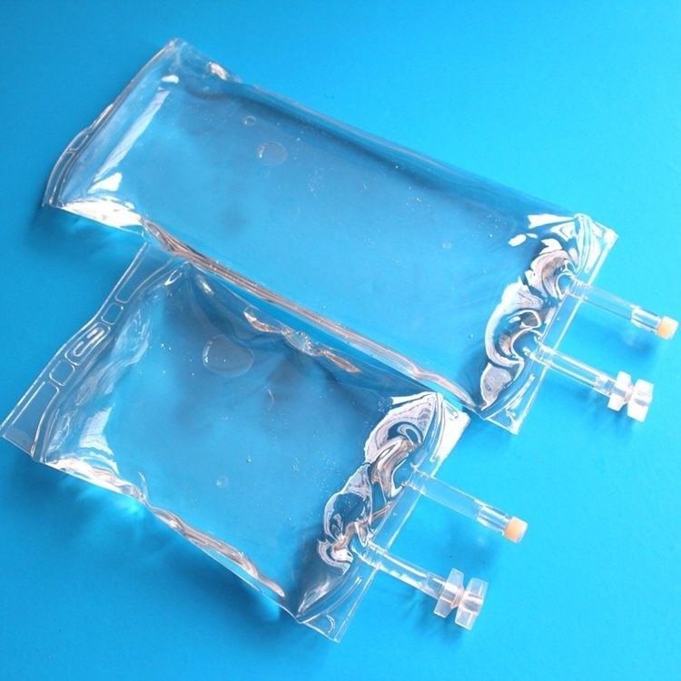 Saco de perfusão descartável de 250 ml, 500 ml e 1000 ml de PVC Médico Séril Solução Salina IV Solução Fluida de PVC Saco de perfusão